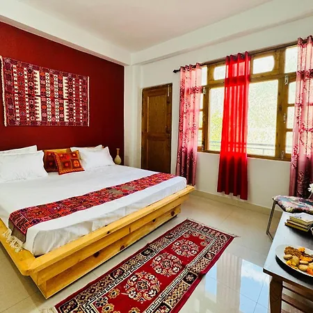 Pine View Retreat Homestay Kalpa Exterior photo