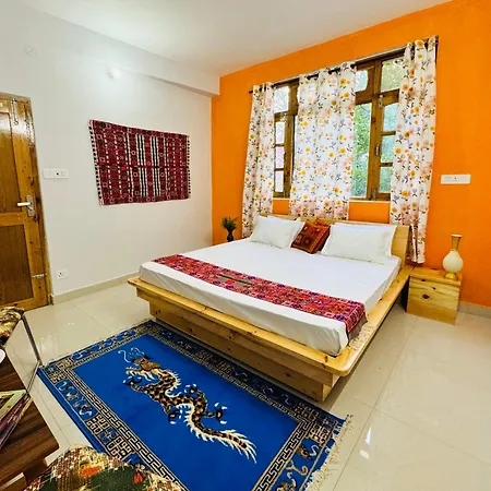 Pine View Retreat Homestay Kalpa Exterior photo